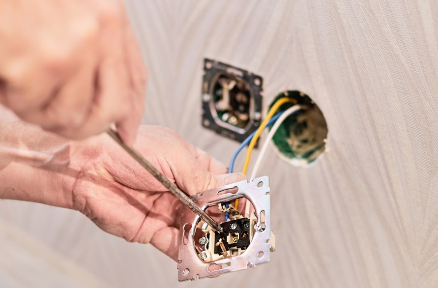 Kayseri Elektrik Tadilatı